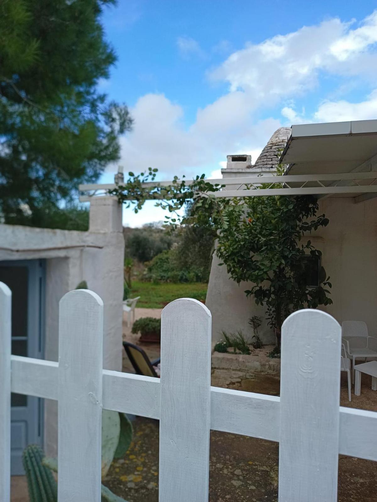 Trullo Da Nonno Marco Villa Cisternino Bagian luar foto